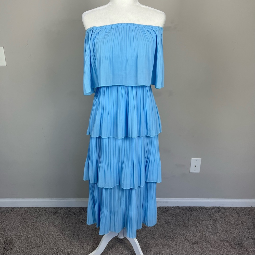 OFF THE SHOULDER TIERED PLEATED MIDI CHIFFON DRESS IN LIGHT BLUE SIZE MEDIUM - Picture 5 of 16